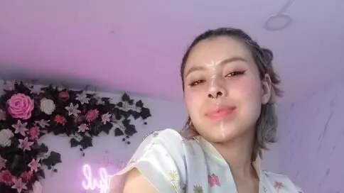 SophieVelasquez's live cam